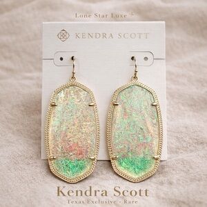 💛 Kendra Scott Iridescent Dichroic Foil Earrings Texas Exclusive Rare HTF 💛